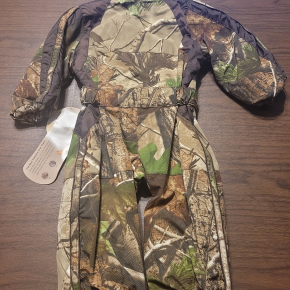 Lil Magellan camo winter suit 0-3 months NWT - Picture 6 of 7